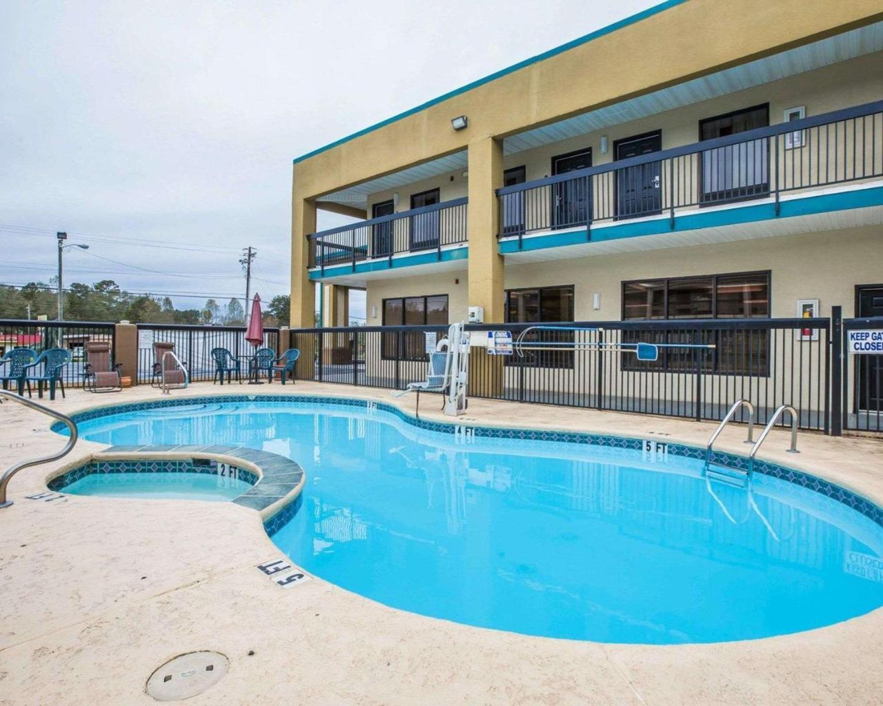 Knights Inn & Suites Griffin Dış mekan fotoğraf